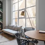 아파트 Bow Homes By En Casa *