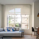 아파트 Bow Homes By En Casa *