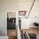 Bow Homes By En Casa 비고