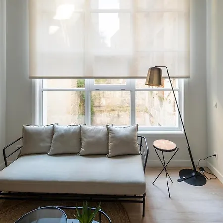 Bow Homes By En Casa شقة