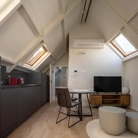 Apartment Bow Homes By En Casa