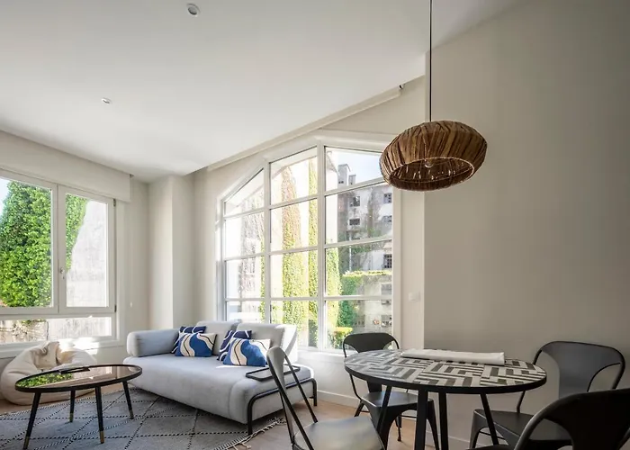 Bow Homes By En Casa Daire Vigo